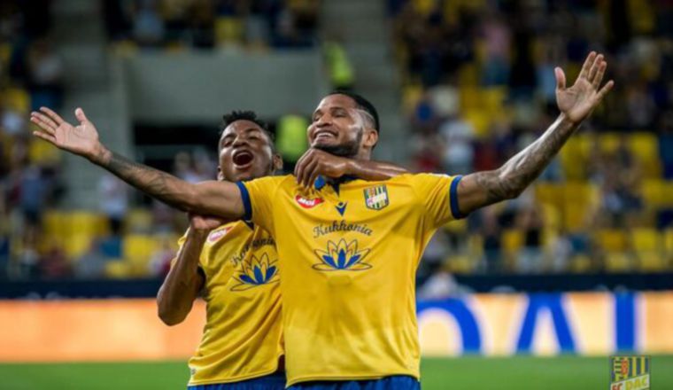 Erick Davis anotó dos goles para su equipo. Erick Davis anotó dos goles para su equipo. Foto:Instagram