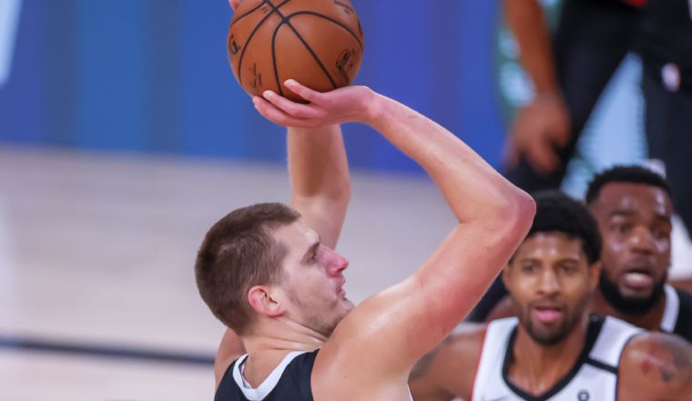 Nikola Jokic (15), Nuggets de Denver. Nikola Jokic (15), Nuggets de Denver. Foto:EFE