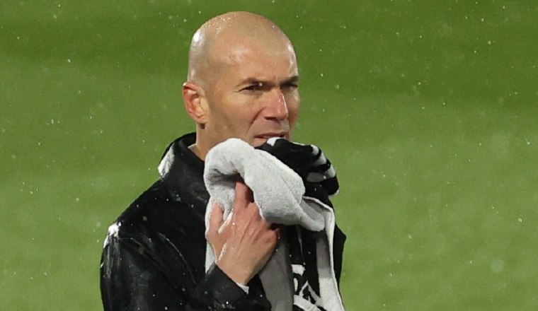 Zinedine Zidane, técnico del Real Madrid Zinedine Zidane, técnico del Real Madrid Foto:EFE