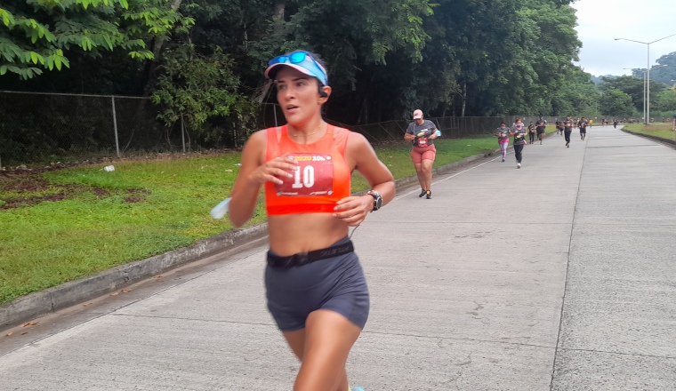 Mónica Soto, ganó su categoría ayer en Panamá Pacífico. Mónica Soto, ganó su categoría ayer en Panamá Pacífico. Aurelio Martínez