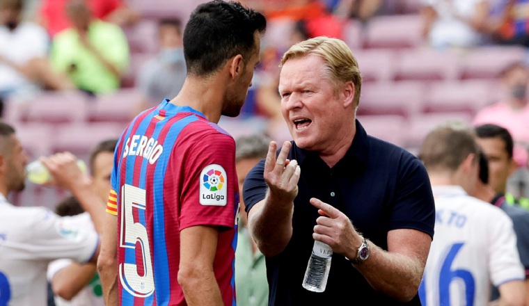 Sergio Busquets y Koeman. Sergio Busquets y Koeman. Foto:EFE