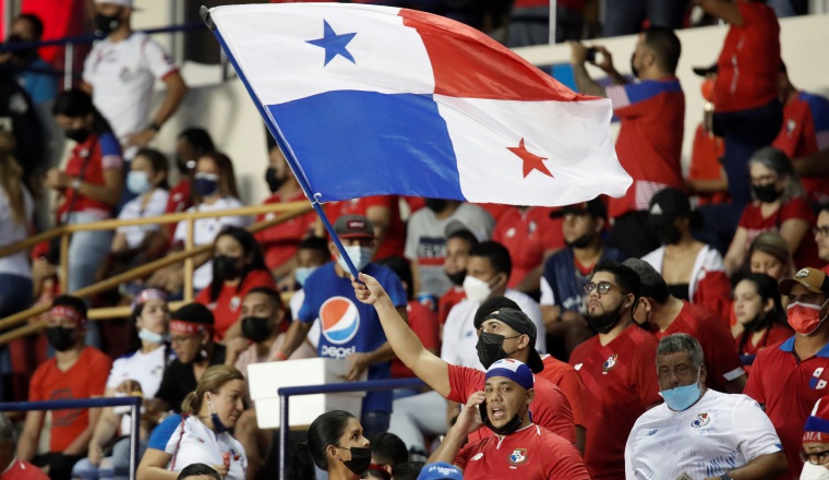 La afición se hizo presente en el Rommel. La afición se hizo presente en el Rommel. Foto:EFE