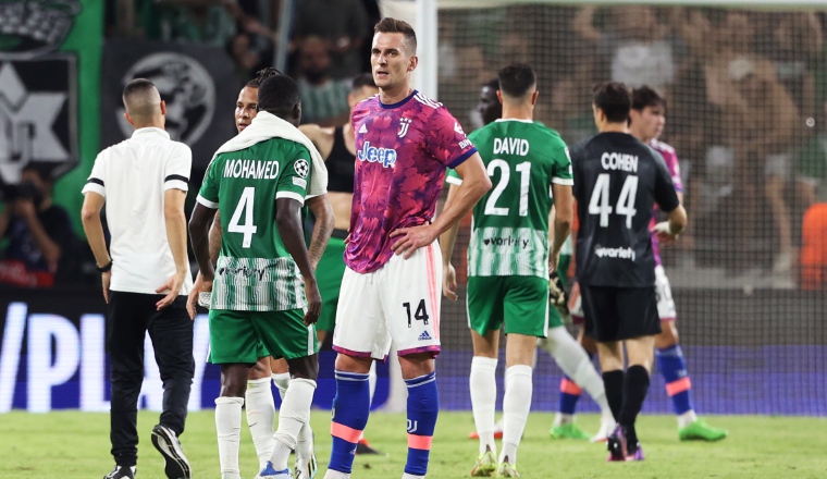 Arkadiusz Milik de Juventus, lamenta la derrota. Foto: EFE