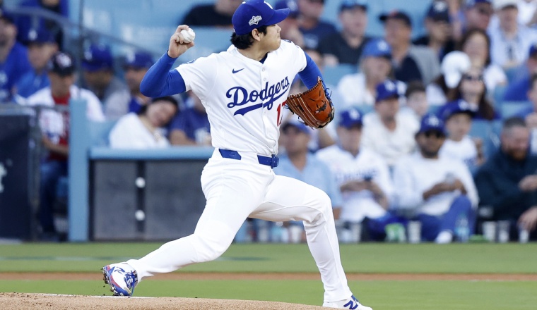 Ohtani, lanzador ganador del cuarto partido ante los Cerveceros. Ohtani, lanzador ganador del cuarto partido ante los Cerveceros. Foto: EFE