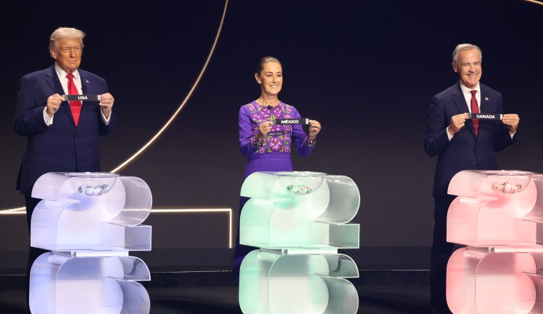 Donald Trump (i), la presidenta de México, Claudia Sheinbaum (c), y el primer ministro de Canadá, Mark Carney. Donald Trump (i), la presidenta de México, Claudia Sheinbaum (c), y el primer ministro de Canadá, Mark Carney.