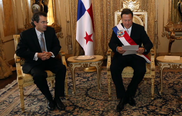 https://www.panamaamerica.com.pa/politica/comentarista-estadounidense-insta-migrantes-centroamericanos-dirigir-caravana-panama https://www.panamaamerica.com.pa/politica/comentarista-estadounidense-insta-migrantes-centroamericanos-dirigir-caravana-panama