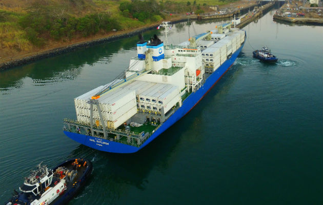 El Cool Explorer es uno de seis buques refrigerados considerados los más grandes del mundo para este segmento. Foto: Canal de Panamá. El Cool Explorer es uno de seis buques refrigerados considerados los más grandes del mundo para este segmento. Foto: Canal de Panamá.