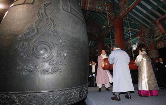 En Corea del Norte sonaron las campanas anunciando el inicio del año 2019. FOTO/AP En Corea del Norte sonaron las campanas anunciando el inicio del año 2019. FOTO/AP