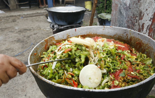 También podrán deleitar su paladar con delicias de la gastronomía afroantillana. Foto: Archivo. También podrán deleitar su paladar con delicias de la gastronomía afroantillana. Foto: Archivo.
