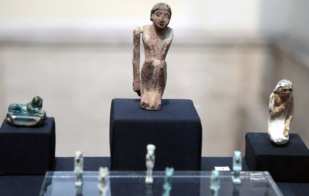 Exhibición de algunos de los objetos recobrados en el Museo de Antigüedades de Egipto. Foto.EFE