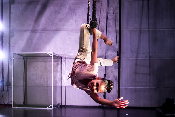 "Panarama", espectáculo de danza aérea, este sábado 7 de septiembre en Xielo, entrada a Costa del Este. Organiza Gramo Danse. "Panarama", espectáculo de danza aérea, este sábado 7 de septiembre en Xielo, entrada a Costa del Este. Organiza Gramo Danse.