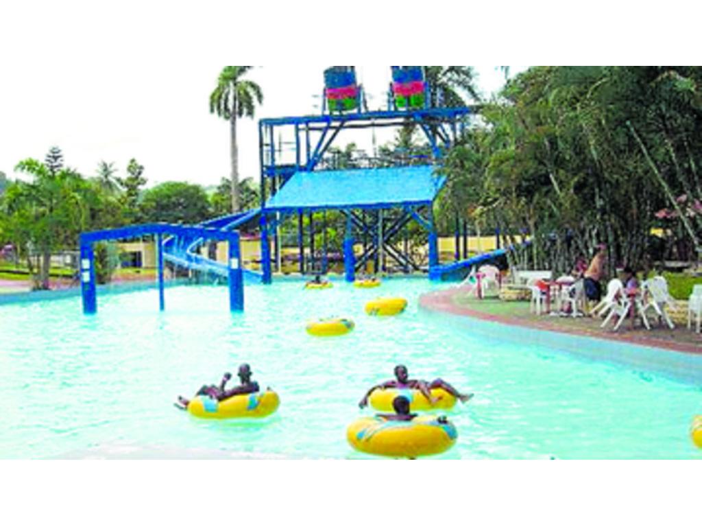 Avalon Grand se ubica en Las Cumbres.
