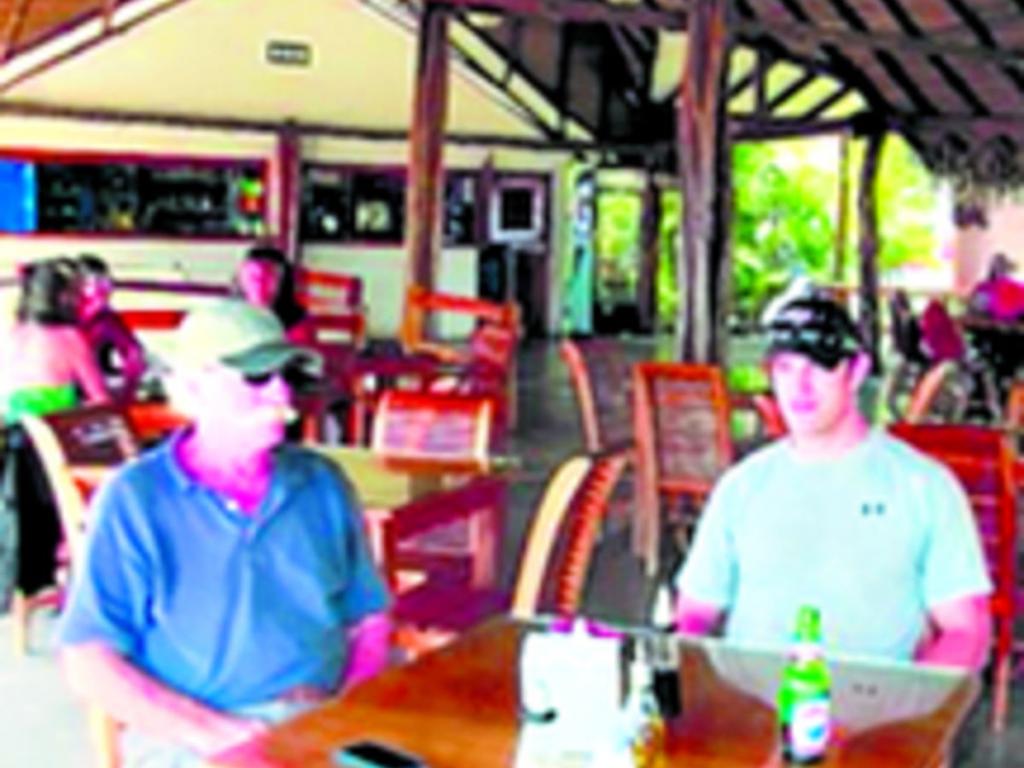 El restaurante que lleva el mismo nombre de la famosa playa en Pedasí está ubicado al lado del resort más grande de la zona. Deliciosa comida del mar, un bar con un selecto menú de licores y cervezas, y la hermosa vista que brinda este inquieto mar.