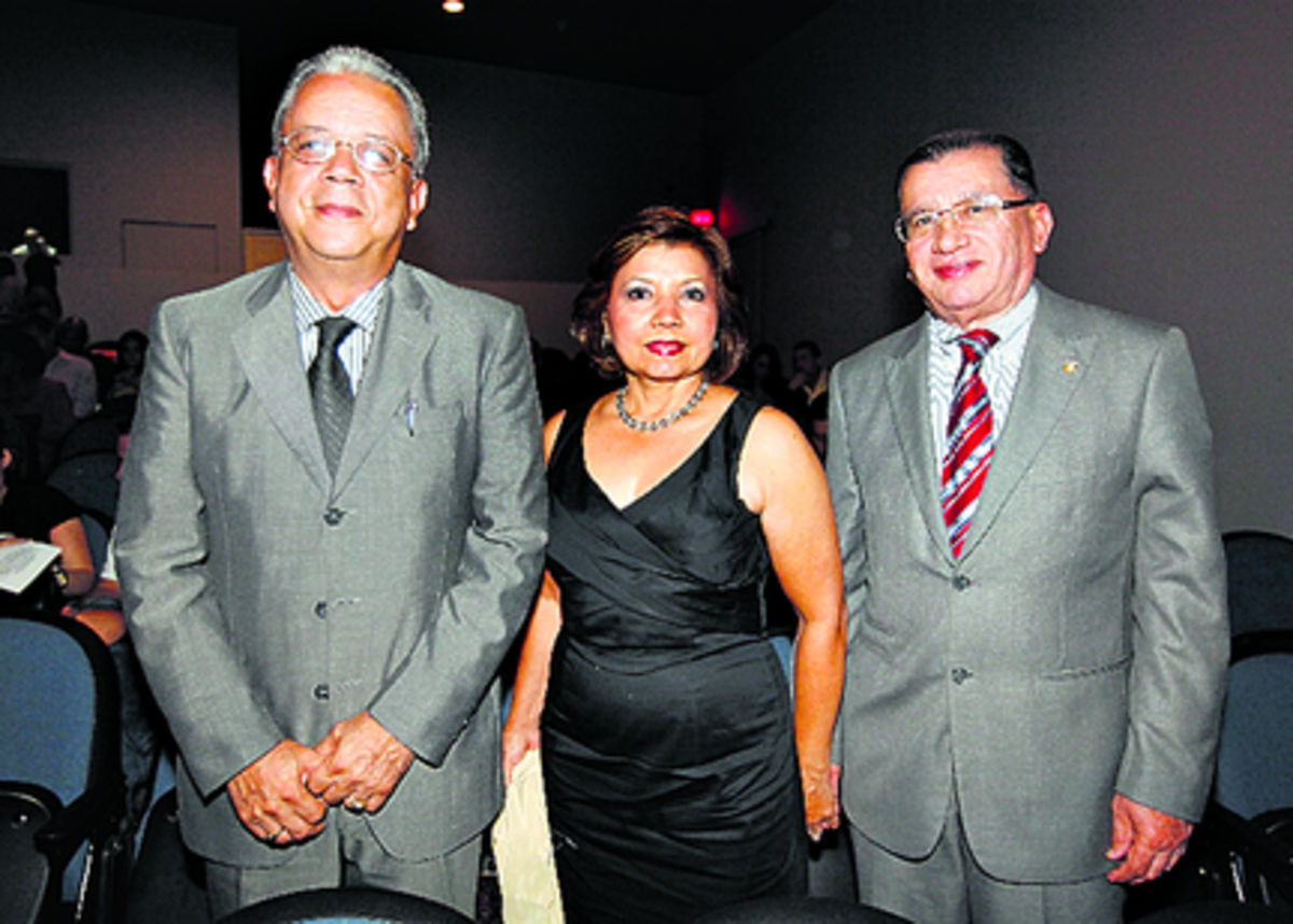 2. Ramón Bartolí, Dorai de Visuetti y Álvaro Visuetti.