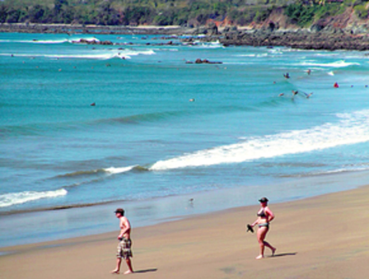 Esta es una excelente playa para nadar con buena extensión de arena.(Alcides Rodríguez)