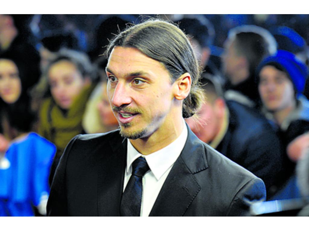 Z. Ibrahimovic /Atacante de Suecia