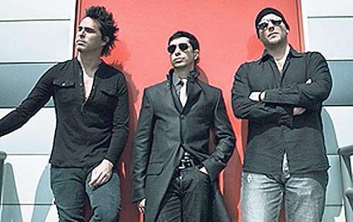 <p>Moenia. Estos chicos pondrán a bailar con sus éxitos.</p>