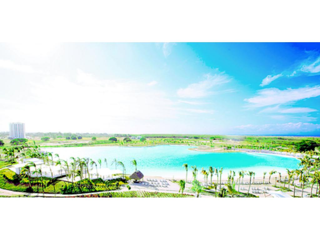 En Playa Blanca Resort se encuentra la piscina más grande de Centroamérica, con una extensión de siete hectáreas.(Cortesía: Playa Blanca Resort)