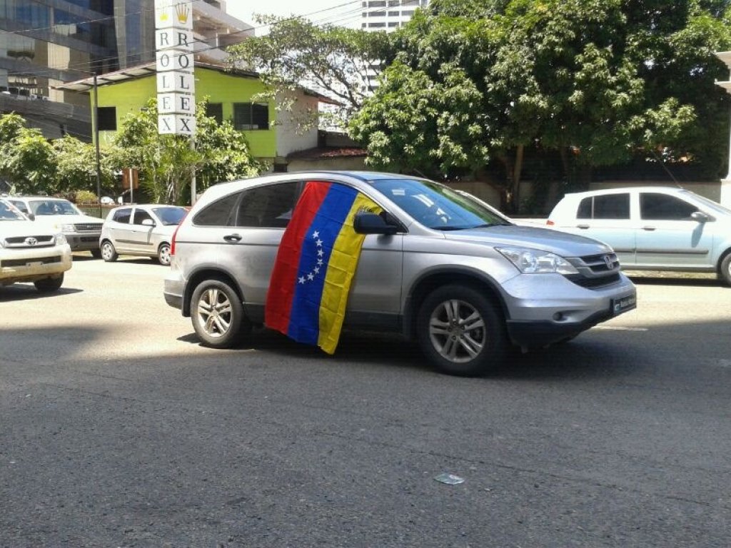 Muestras de patriotismo por parte de los venezolanos. Foto/Luis René Ábrego<br>