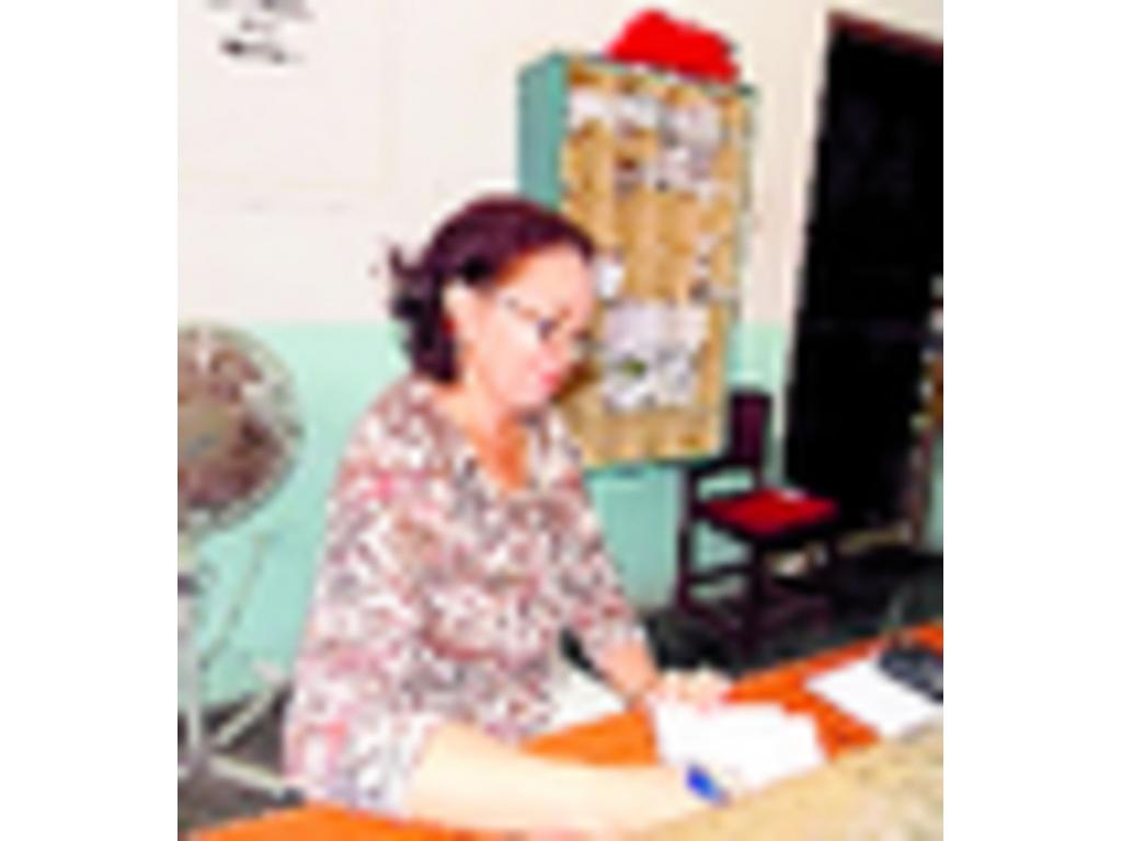 En nuestra región (Pedasí), el servicio de correos y telégrafos se mantiene, ya que hay muchos extranjeros residiendo en el área, y lo utilizan.