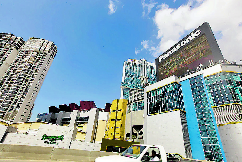 Inversión. La pantalla que se visualiza costó $3 millones.(Carlos Lemos)