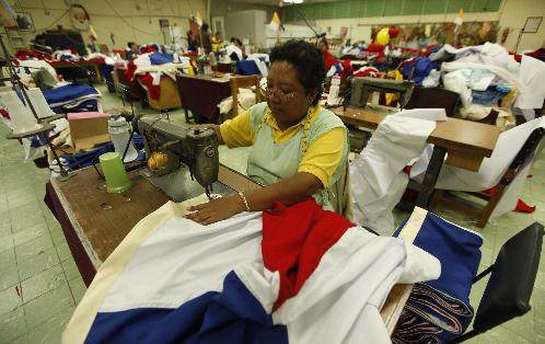 Trabajadores del IPHE hacen patria. Carlos Lemos<br>