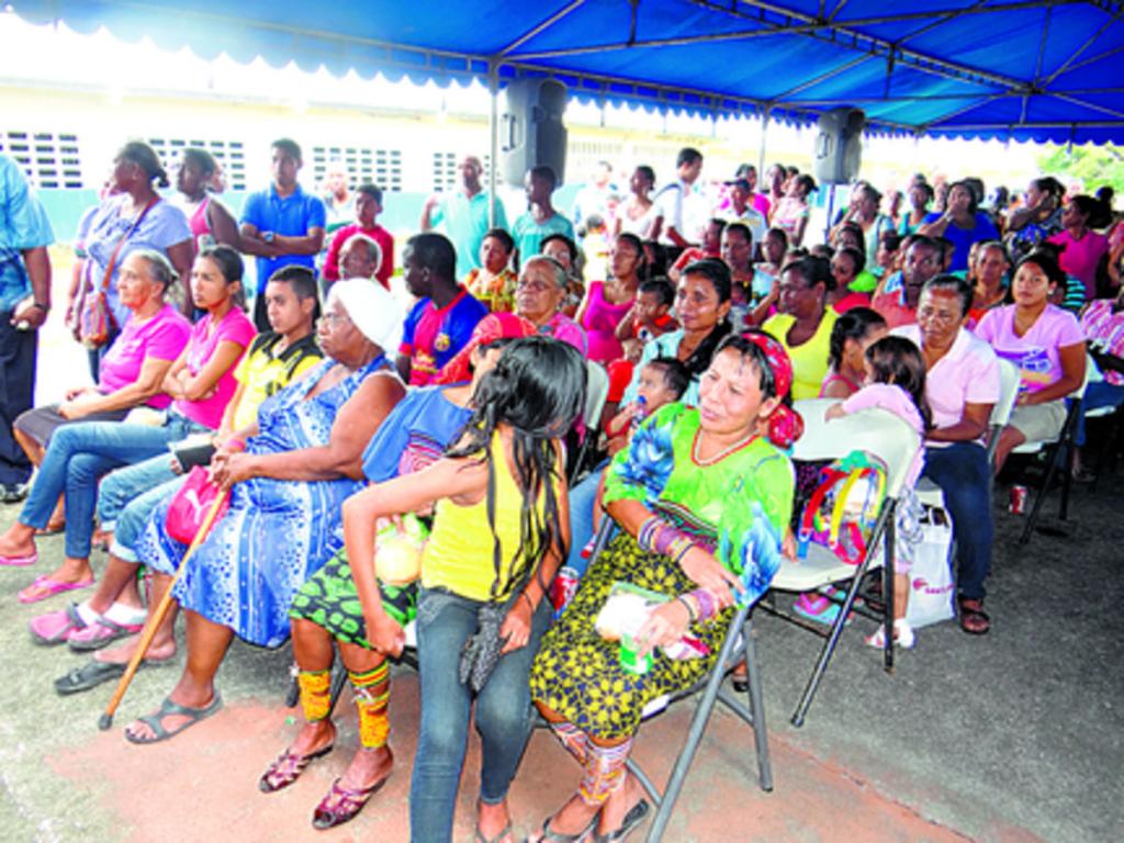 Familias humildes de la provincia de Colón fueron seleccionadas mediante una encuesta, con la finalidad de recibir la caja decodificadora para la TV digital. Ellos, de forma gratuita, tendrán acceso a una mejor señal de canales locales.