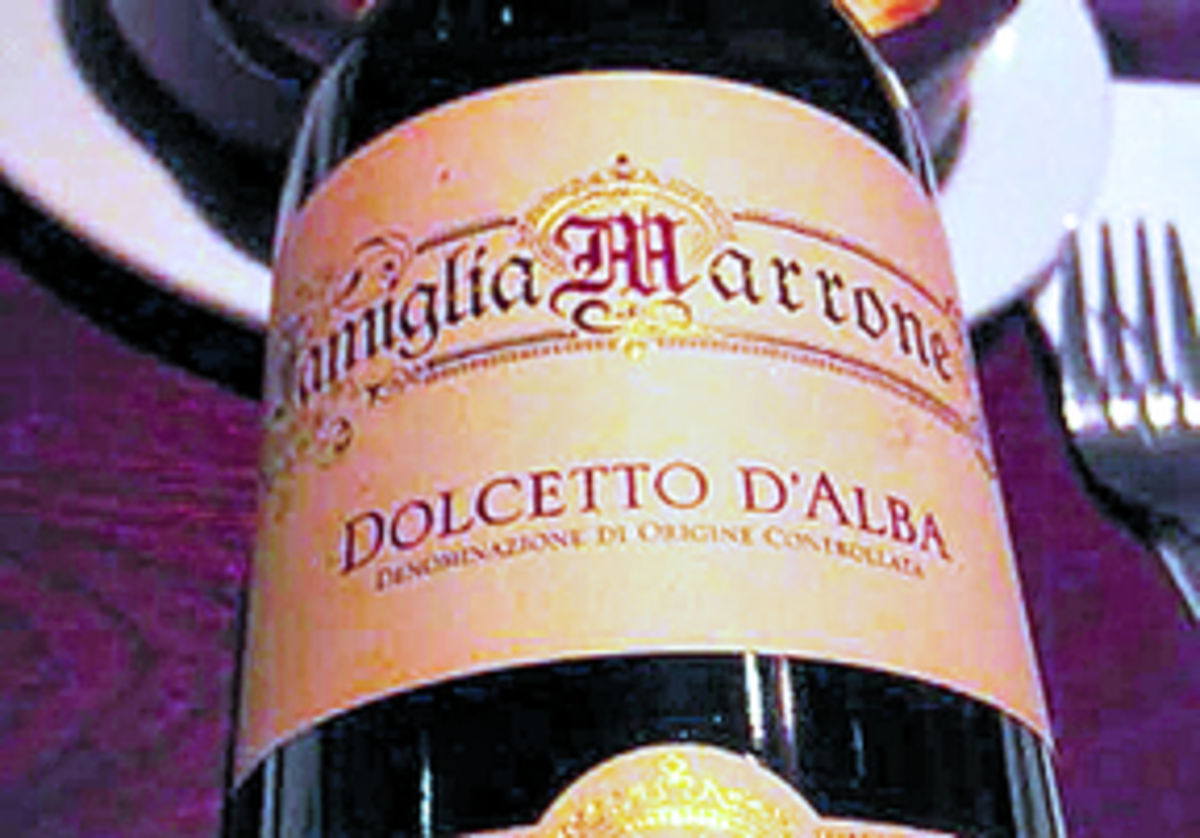 Significa: Indicazione Geográfica Típica y designa una región de producción. Equivale al Vin de Pays de Francia y al Vino de la Tierra de España.