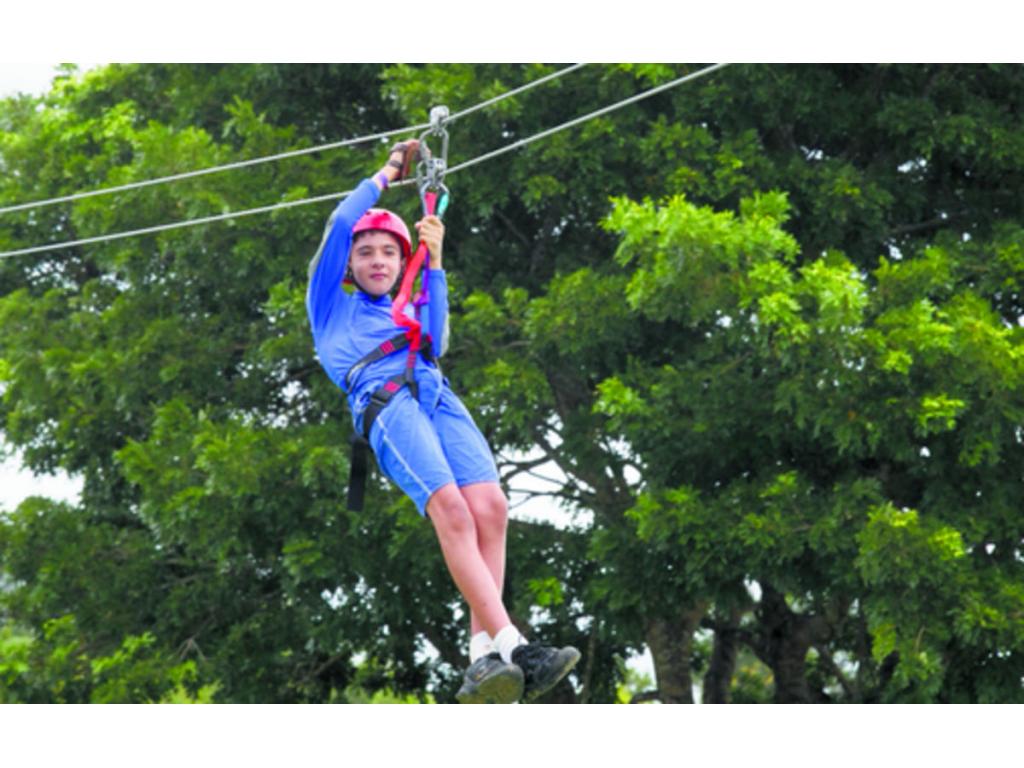 El canopy es una actividad muy divertida que se realiza en distintos puntos del país.(Alcides Rodríguez)