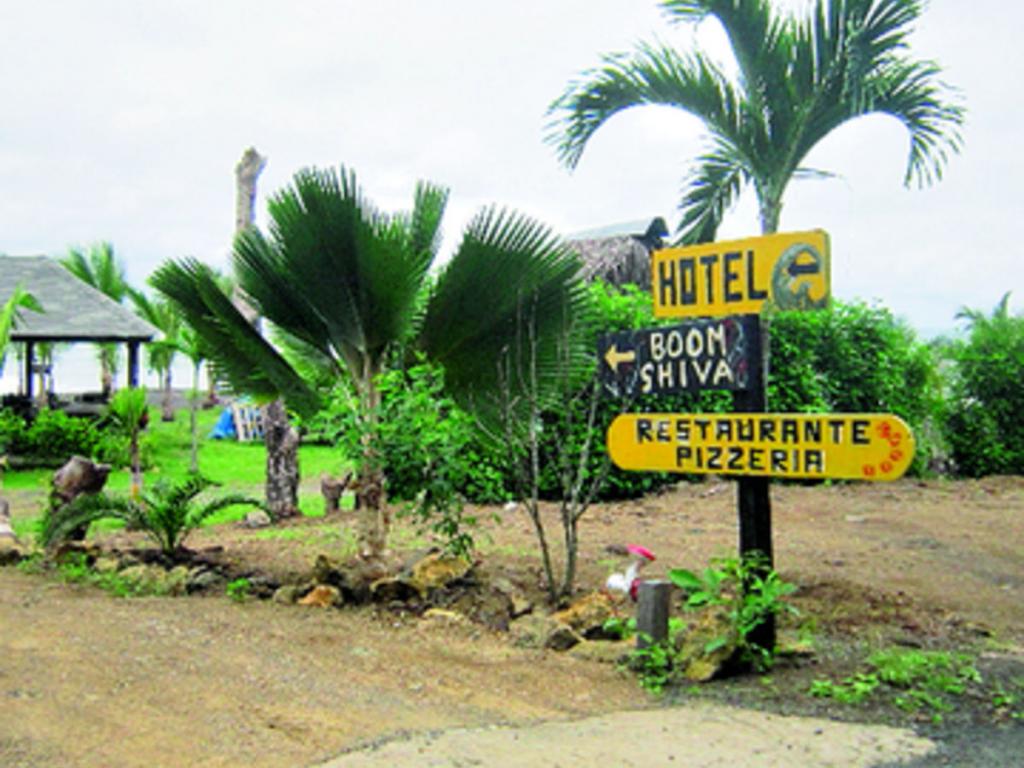 El lugar posee variedad de restaurantes y hoteles.()