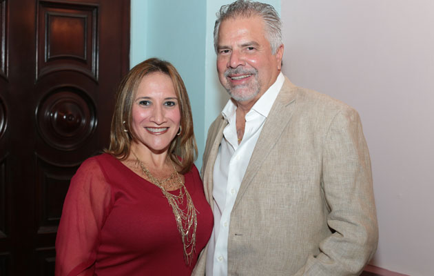 Marisa Vallarino, Fernando Sucre