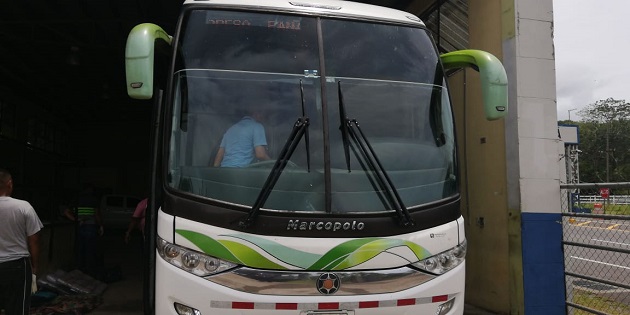 El decomiso se dio en el bus tipo coaster en el Puesto de Control Integral de Guabalá. El decomiso se dio en el bus tipo coaster en el Puesto de Control Integral de Guabalá.