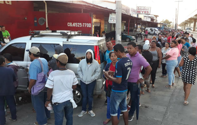 Los panameños podrán comprar jamones a un costo de $8. Foto/Roberto Barrios Los panameños podrán comprar jamones a un costo de $8. Foto/Roberto Barrios