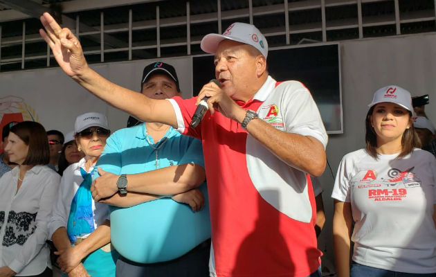 Ricardo Martinelli es postulado como candidato a la Alcaldía de Panamá por el Partido Alianza. Foto: Panamá América. Ricardo Martinelli es postulado como candidato a la Alcaldía de Panamá por el Partido Alianza. Foto: Panamá América.