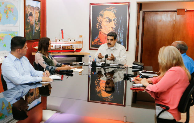 Maduro desmiente que pretendiera abandonar Venezuela y huir a Cuba Maduro aseguró que el alzamiento contó con el apoyo de Colombia y EE.UU. Foto: Archivo/Ilustrativa.