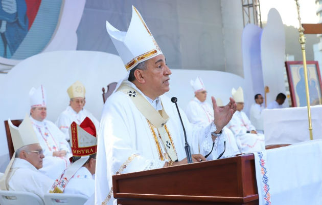 "Estamos esperando la primavera juvenil", José Domingo Ulloa en misa de apertura de la JMJ. Foto: Arquidiócesis de Panamá. "Estamos esperando la primavera juvenil", José Domingo Ulloa en misa de apertura de la JMJ. Foto: Arquidiócesis de Panamá.