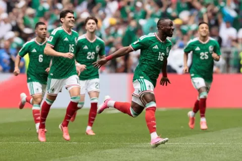México va por más tras debutar con triunfo ante Sudáfrica en el Mundial