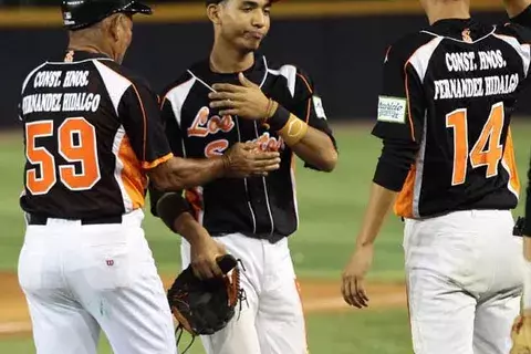 José Caballero escogido el MVP del torneo de béisbol juvenil