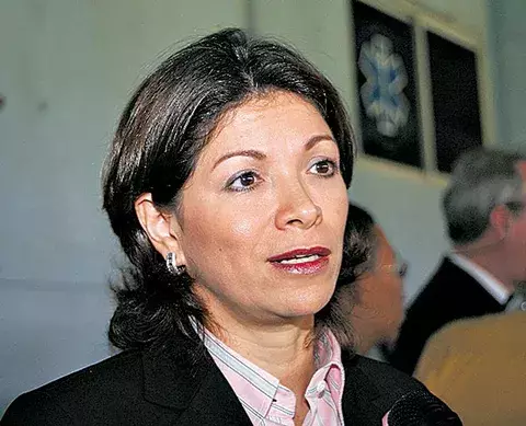 Belfon: "Gómez dejó una carga administrativa"