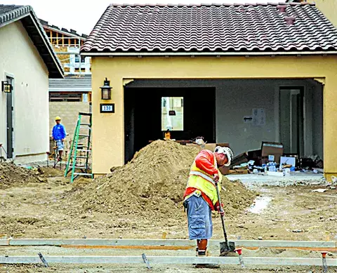 Aumenta construcción 