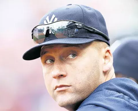 Jeter tomó sus primeros turnos en las prácticas 