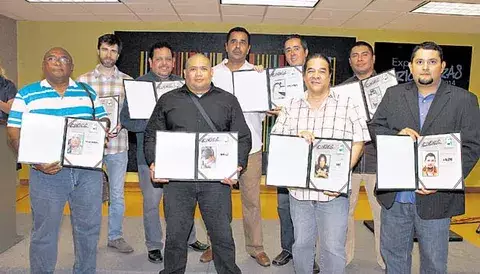 Rinden homenaje a los caricaturistas 