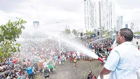 Gabinete corrige resolución que autoriza Carnaval