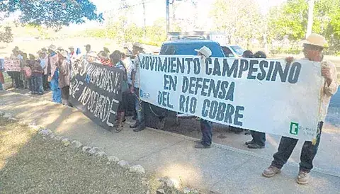 Protestan ante la Anam de Veraguas por hidroeléctrica 
