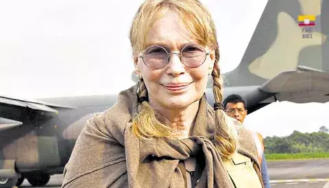 Abogado de Woody Allen señala a Mia 