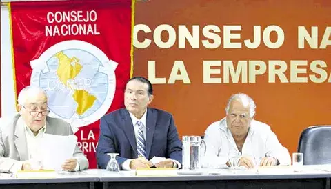 Empresarios y Gobierno continúan conversando sobre Zona Libre de Colón 