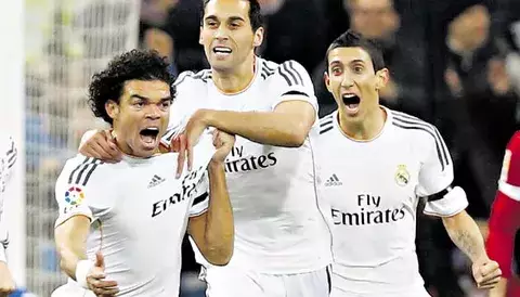 Real Madrid le bajó los humos al líder de la Liga 
