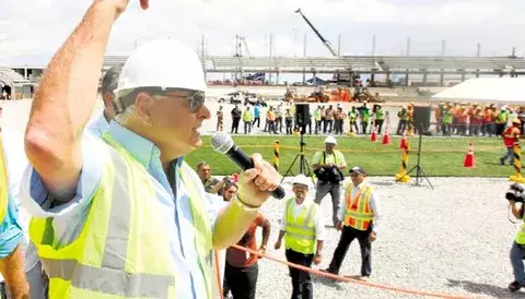 Presidente Martinelli califica de ‘botellón’ al vicepresidente Varela 