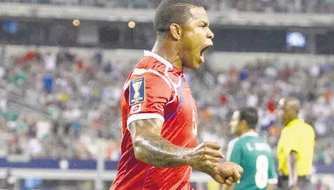 Más de $200 mil para el DT 