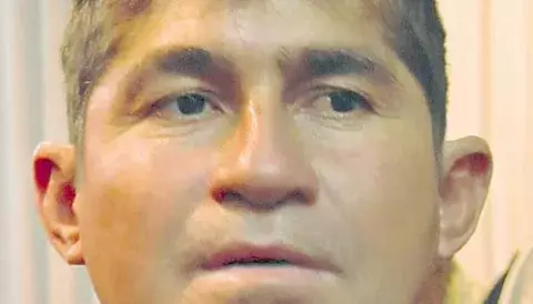 Náufrago será recibido como héroe en su país 
